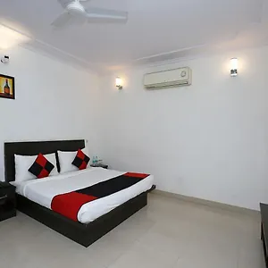 Oyo 6253 Garden View Agra (Uttar Pradesh)