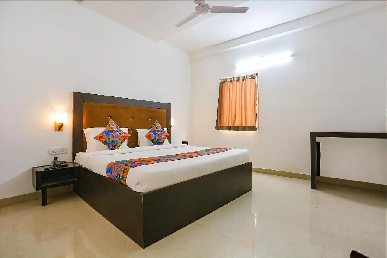 Fabhotel The Prasiddh Agra